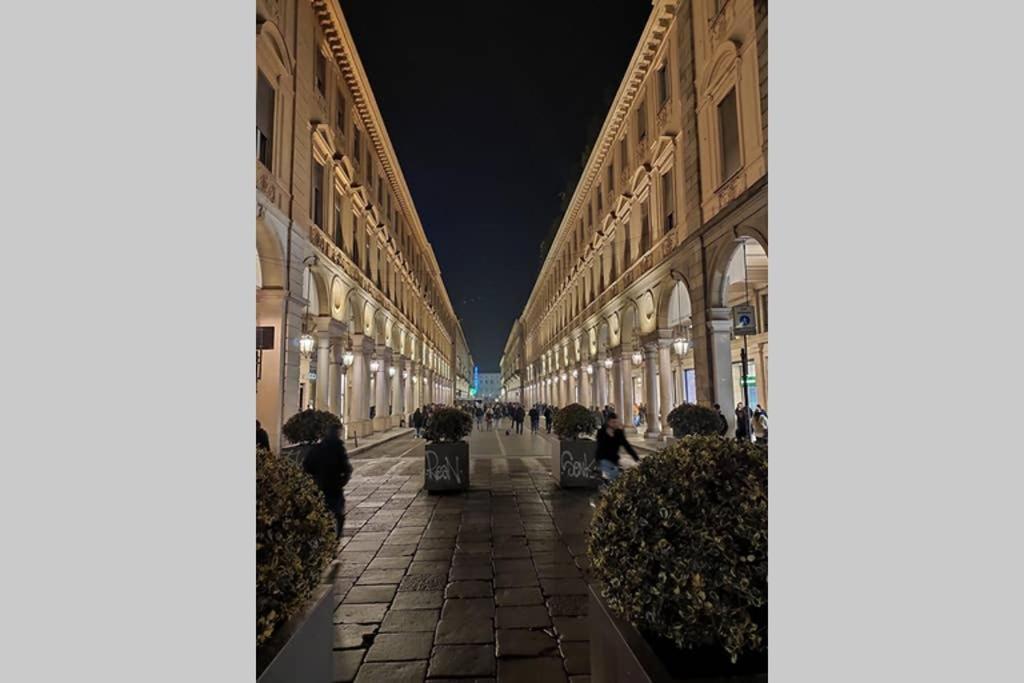 Domus Nova - Una Finestra Sui Tetti Turin Exteriör bild