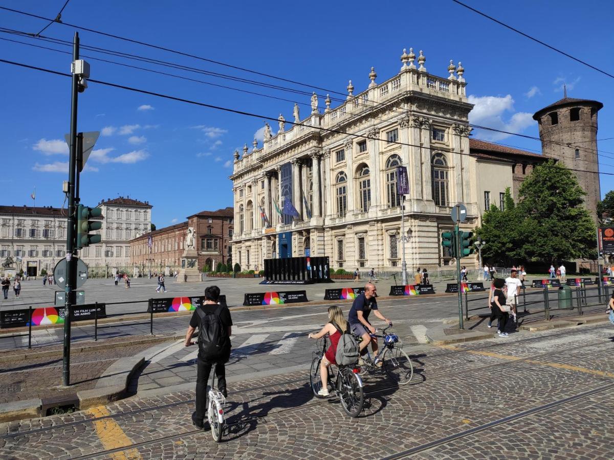 Domus Nova - Una Finestra Sui Tetti Turin Exteriör bild