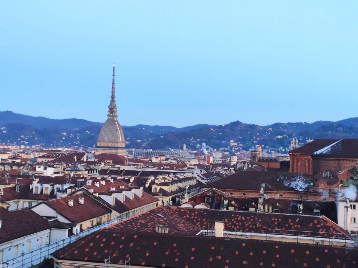 Domus Nova - Una Finestra Sui Tetti Turin Exteriör bild