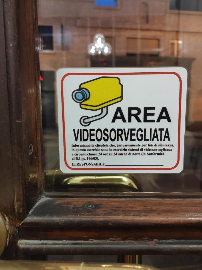Domus Nova - Una Finestra Sui Tetti Turin Exteriör bild