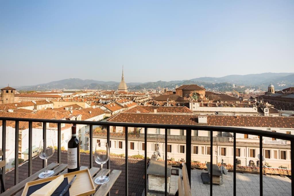 Domus Nova - Una Finestra Sui Tetti Turin Exteriör bild
