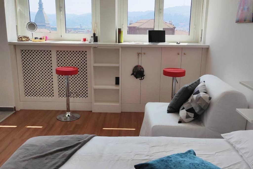 Domus Nova - Una Finestra Sui Tetti Turin Exteriör bild