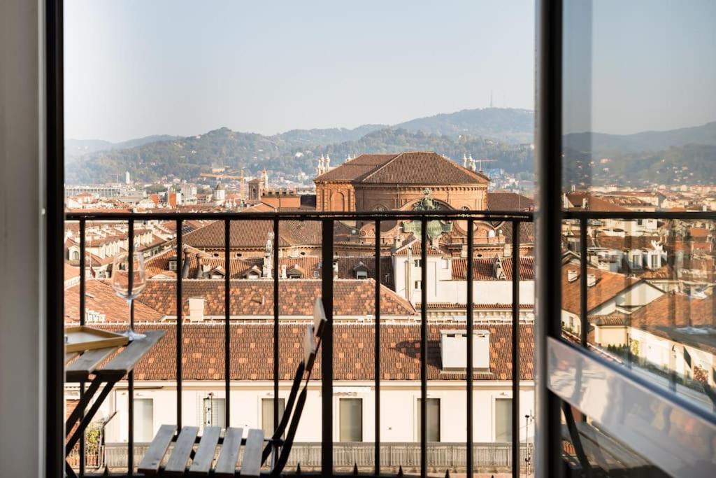 Domus Nova - Una Finestra Sui Tetti Turin Exteriör bild