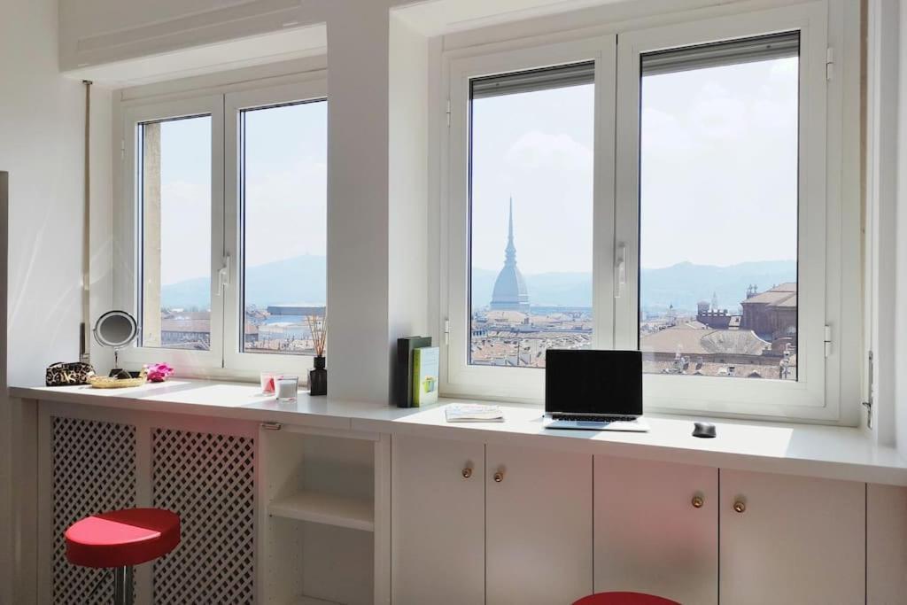 Domus Nova - Una Finestra Sui Tetti Turin Exteriör bild